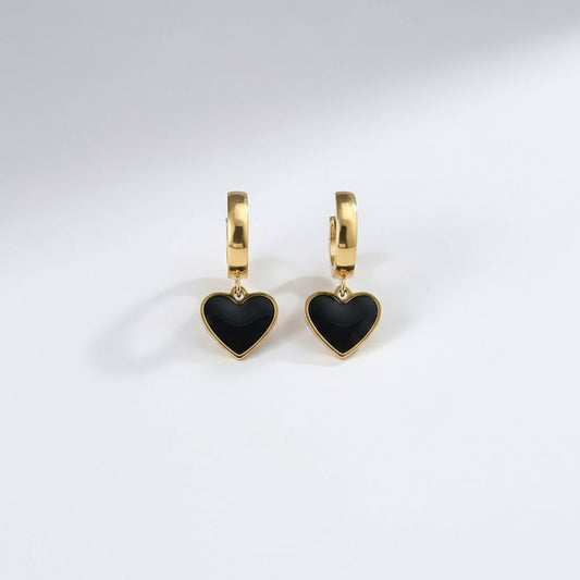 עגילי חישוק עם לב שחור