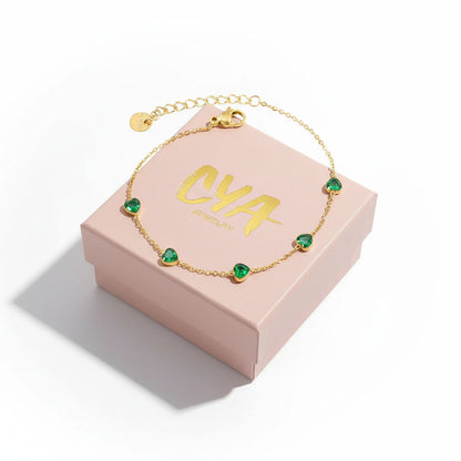 צמיד זהב עם לבבות ירוקים