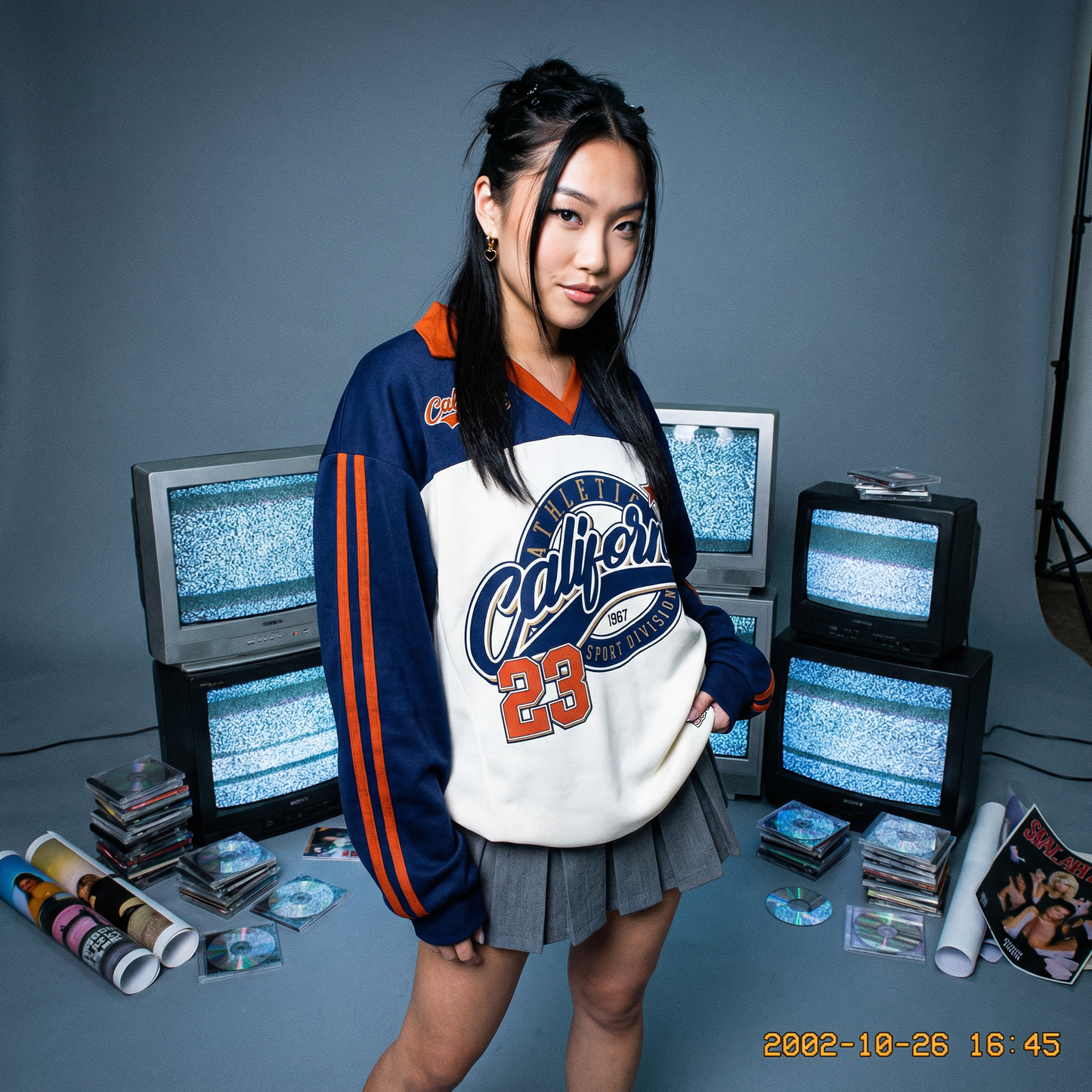 עגילי חישוק עם לב שחור