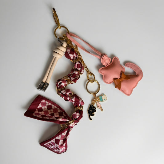 מחזיק מפתחות מיאוווו חתולה